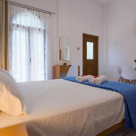 Natsios Apartments Vlachopoulátika Eksteriør billede
